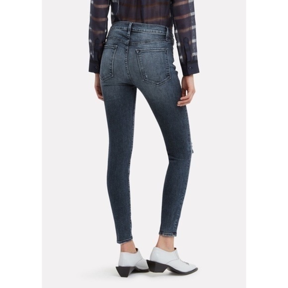 Frame Denim • Le High Skinny Jeans Magellan Destroyed Details - Picture 2 of 8